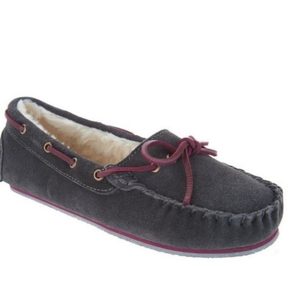 clarks ladies moccasin slippers